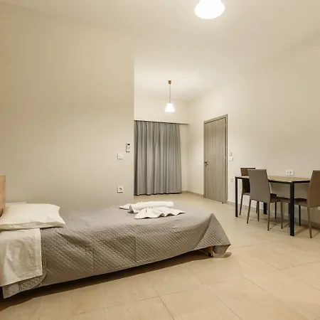 Apartahotel Irene &